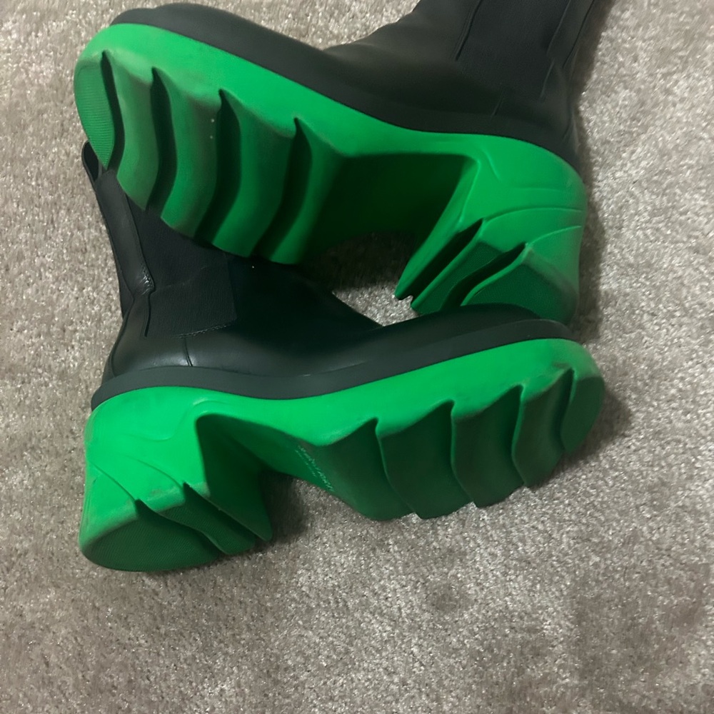 Box & dust bags proof